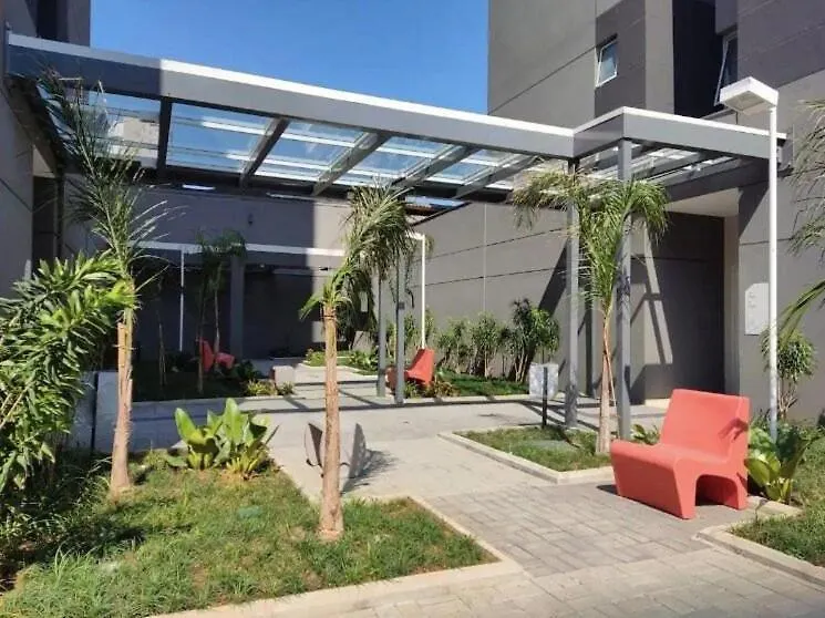 Loft Encantador A 200 M Do Metro Bras Sao Paulo Brazil